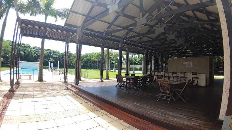 Solution Info HDR : EV(0,5,-7), FC : (0), FC : (0,5,-7)