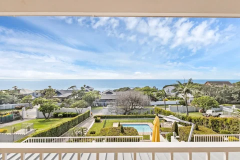 Peters Place self-catering accommodation in Zinkwazi Beach