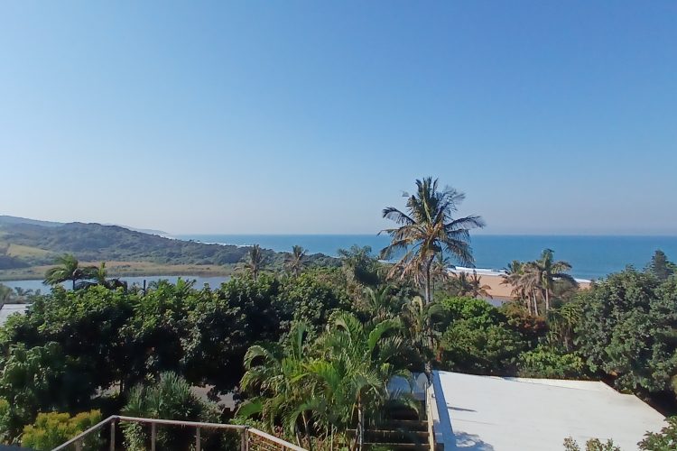 Tanya’s Place, self-catering holiday home across the road from the beach in Zinkwazi Beach – photo 21