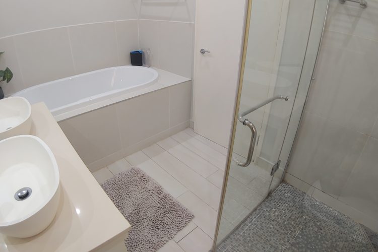 Solution Info HDR : EV(0,-10,0,0,0,0,0,0,0,0), FC : (0), FC : (0,-10,0,0,0,0,0,0,0,0)