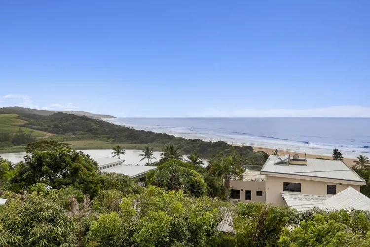 Zinkwazi Views, self-catering holiday home one road back from the beach in Zinkwazi Beach – photo 2