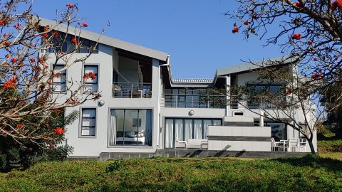 The Ridge House luxury self-catering accommodation in Nkwazi Ridge Estate, Zinkwazi Beach