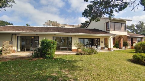 The Theunissen's self-catering accommodation in Zinkwazi Beach